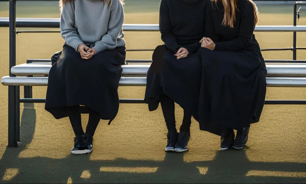 Bleacher Buddy Wearable Blanket 55"x39"