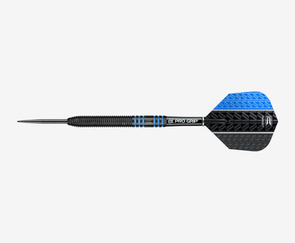 Target Darts Vapor8 Black and Blue 24 g